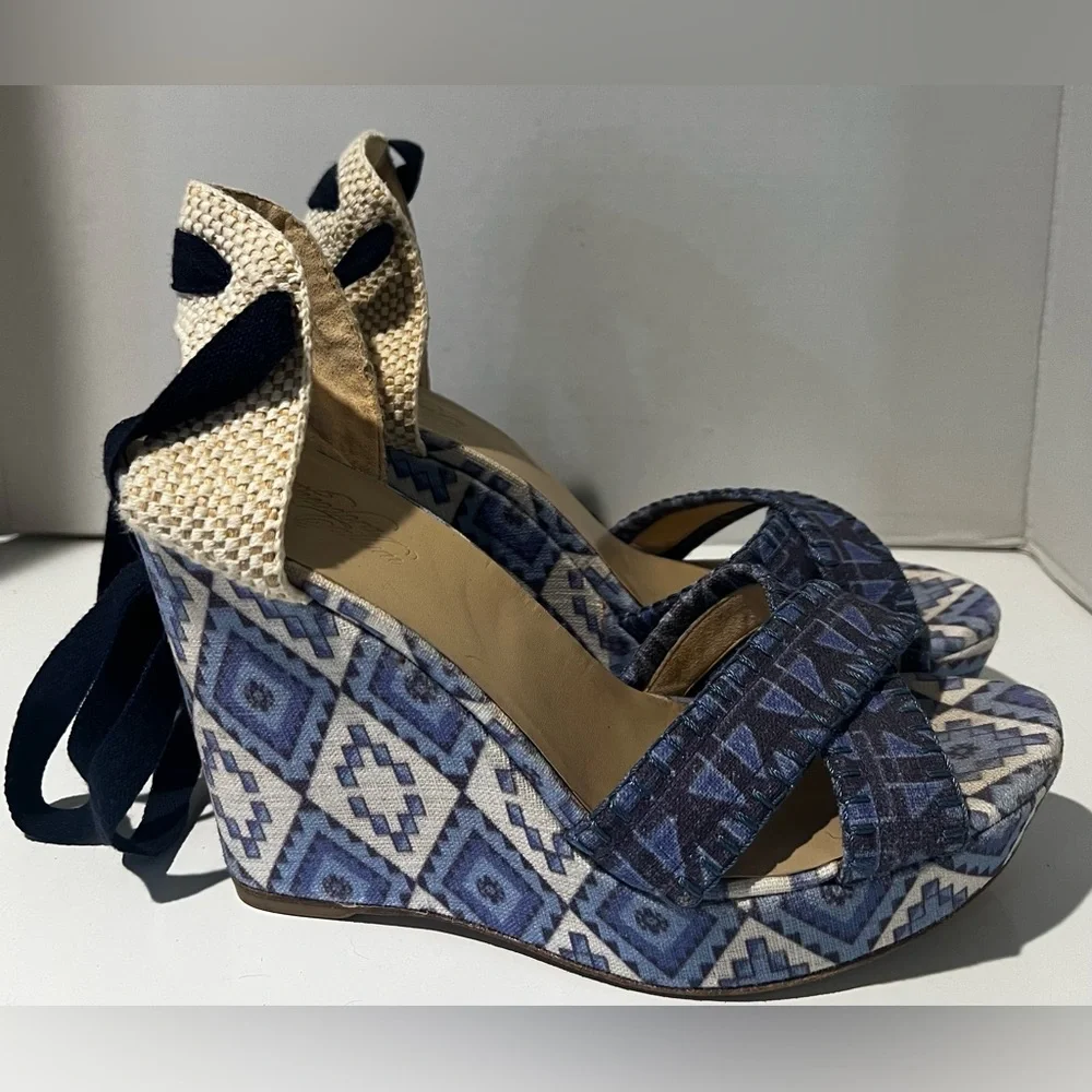 Theodora & Callum by Stuart Weitzman Biarritz Blue Aztec Espadrille Wedges Sz 10